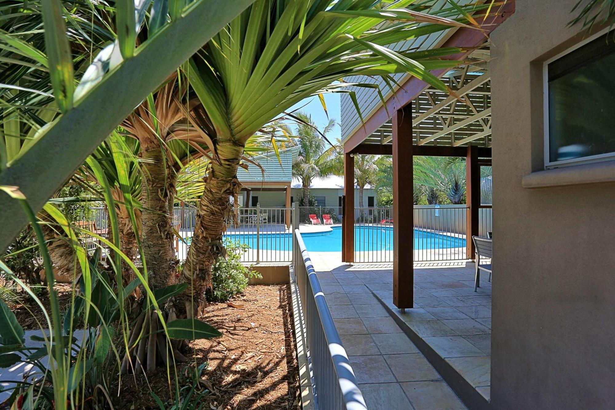 Woodgate Beach Houses Exterior photo