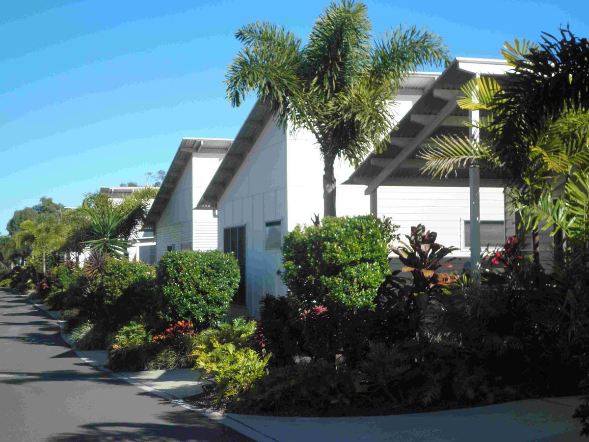 Woodgate Beach Houses Room photo